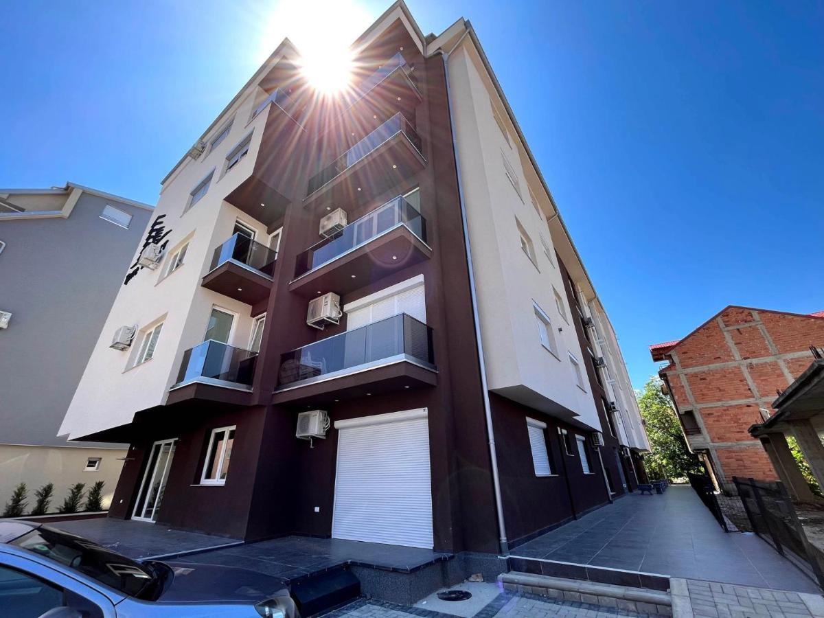 Darki Apartments 3 - Very Central Stay With Free Parking Ohrid Exterior photo